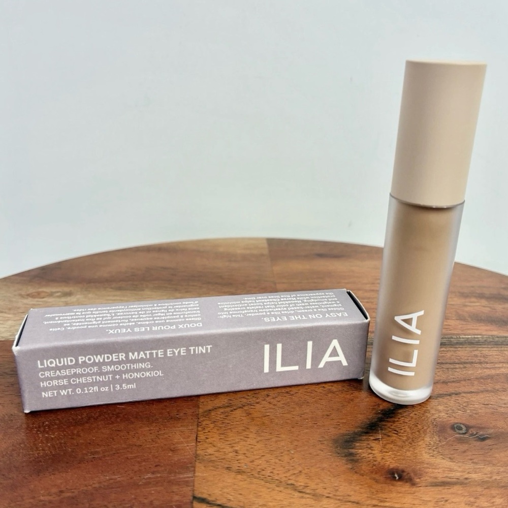 ILIA Liquid Powder Matte Eye Tint ADOBE 0.12 fl oz (3.5 ml)